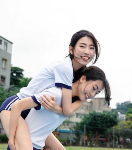 双胞胎认不出来没关系，我们真的不介意可以一起玩